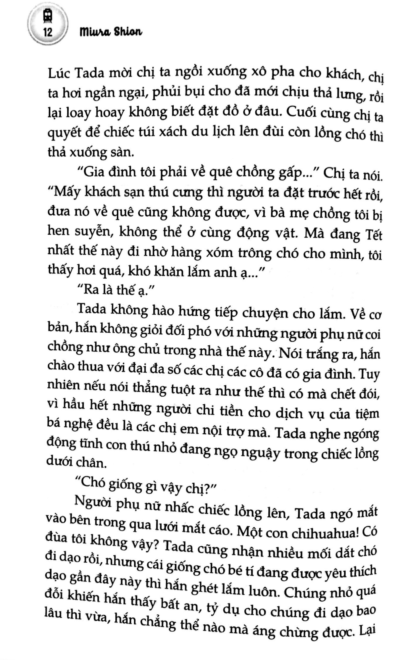 Fahasa - Tiệm Bá Nghệ Tada Trước Ga Mahoro