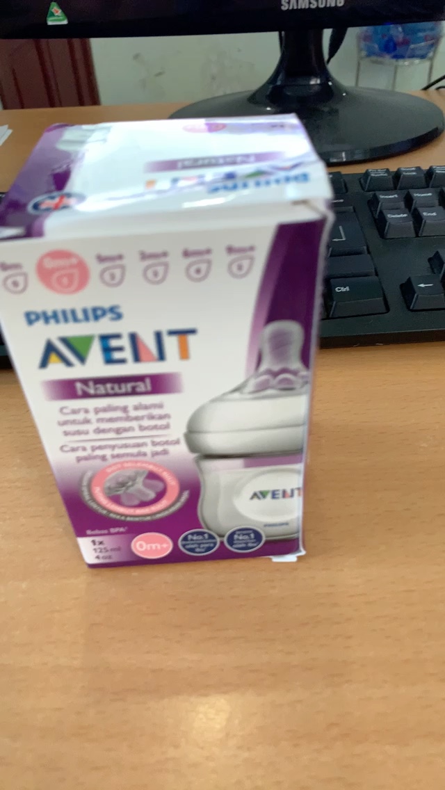 Bình Sữa Mô Phỏng Tự Nhiên Philips Avent SCF690/13 (125ml)