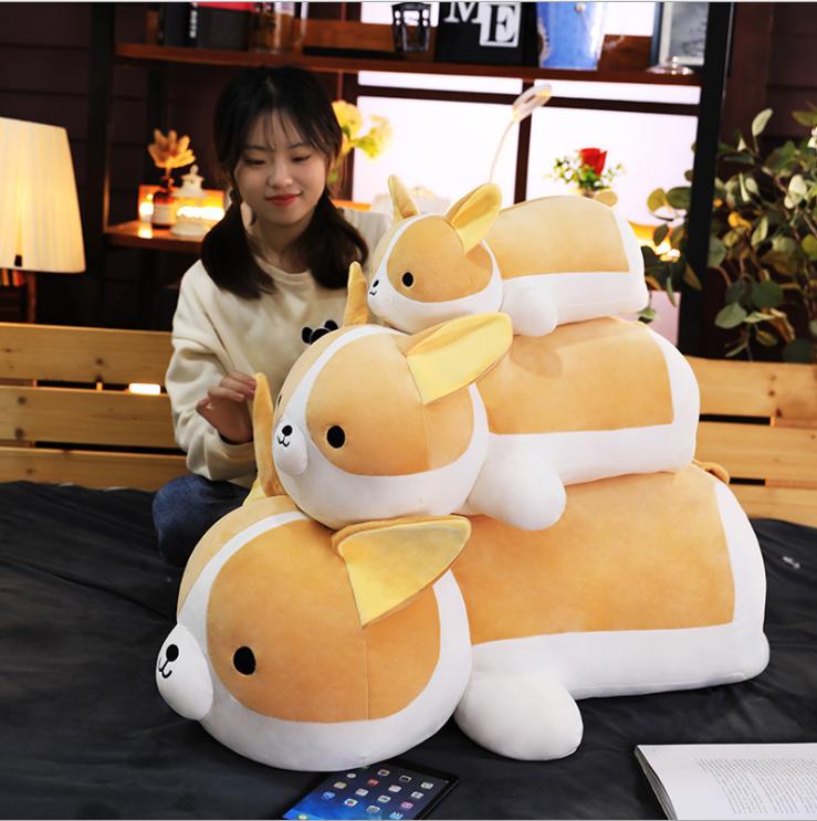 Gấu Bông Chó Corgi Nằm Mông To Dễ Thương 2 Size