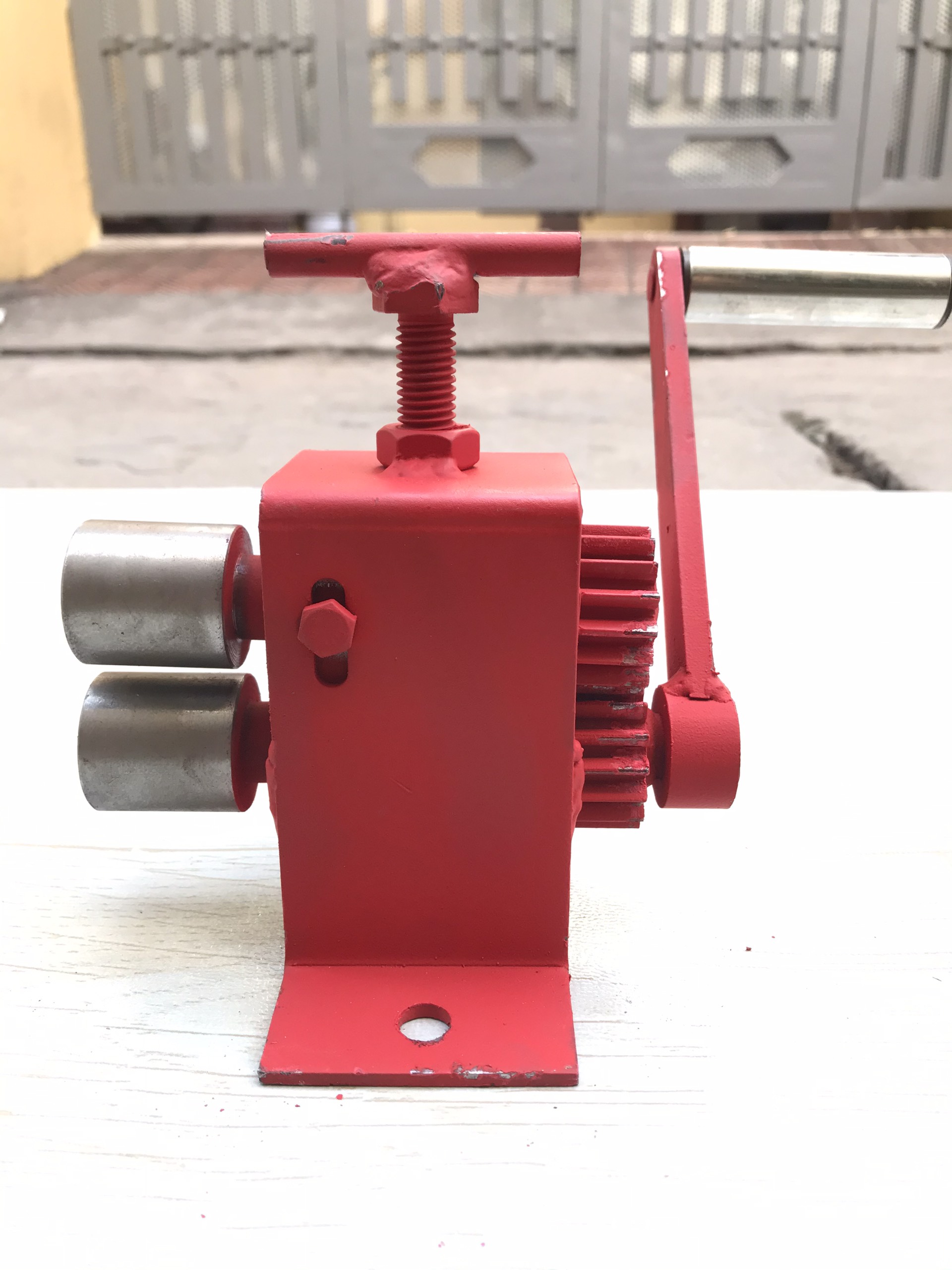 MÁY ÉP BIỂN SỐ XE MÁY Ô TÔ