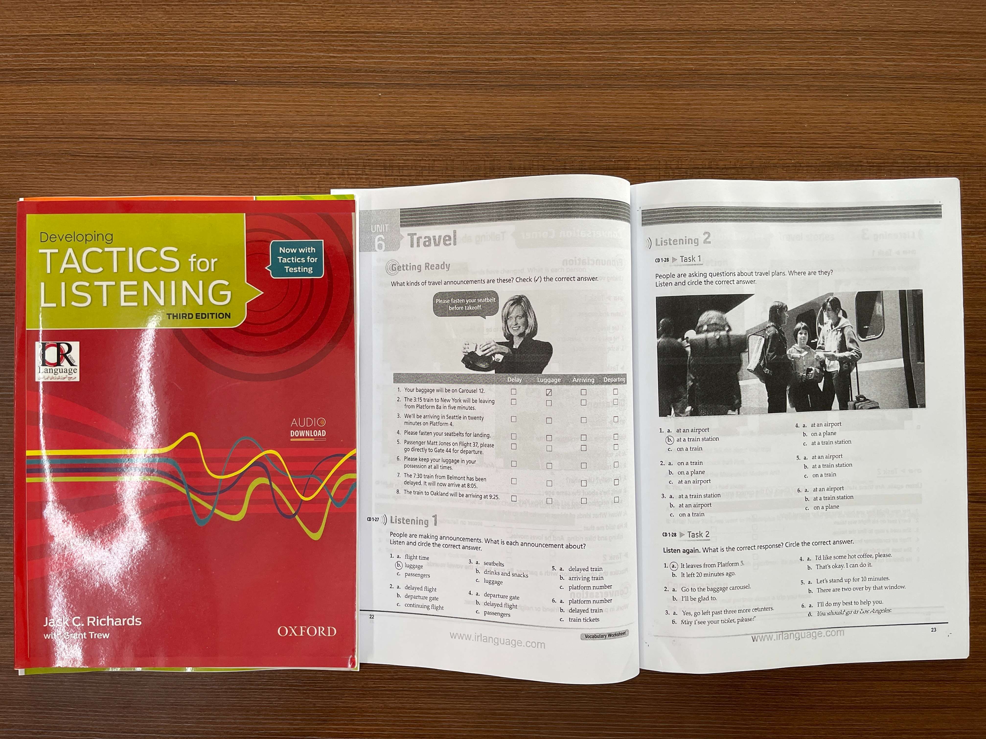 Bộ sách Tactics for Listening Basic Developing Expanding, file nghe và đáp án gửi qua mail