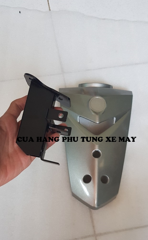Bộ mặt nạ + pát gắn rổ xe Sirius đủ màu