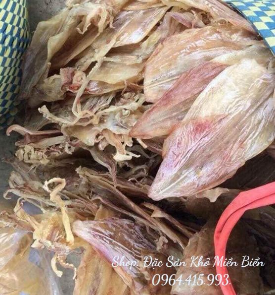 1Kg MỰC KHÔ (size 30-35con/kg)