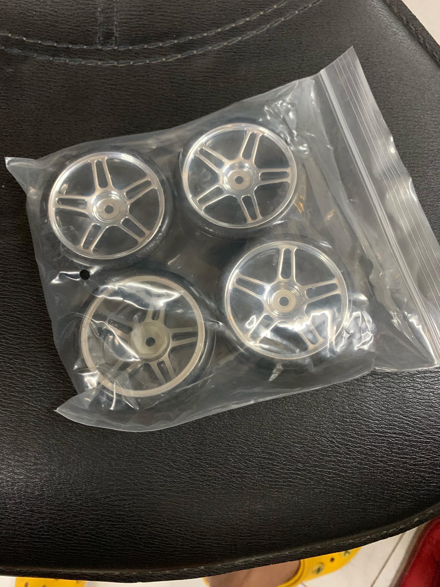 Bánh drift cho xe điều khiển onroad 1/10
