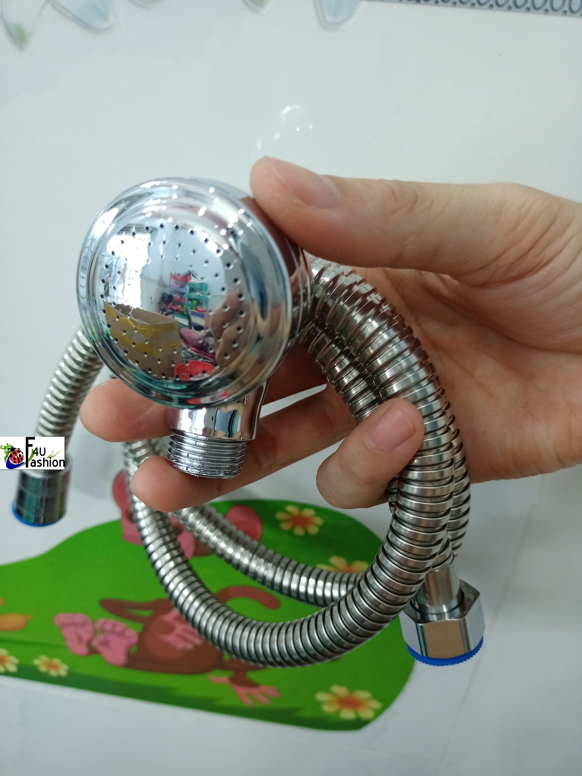 [HCM]Vòi sen bằng inox dùng để gắn bồn gội đầu