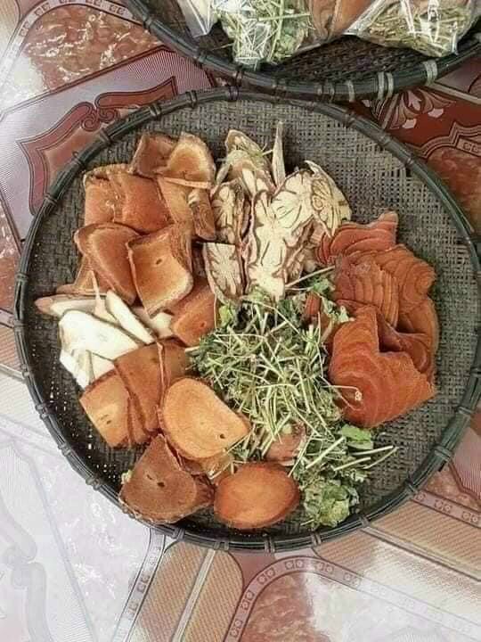 CỎ MÁU / CỎ MÁU TĂNG CÂN / CỎ BỔ MÁU,TĂNG CÂN (GÓI 1KG)