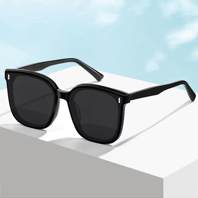 Mắt Kính Râm Mát Thời Trang SOUDSIDE 2 Chấm Siêu Hot Trend