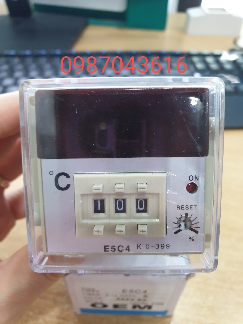 Đồng hồ nhiệt độ E5C4 và E5C2