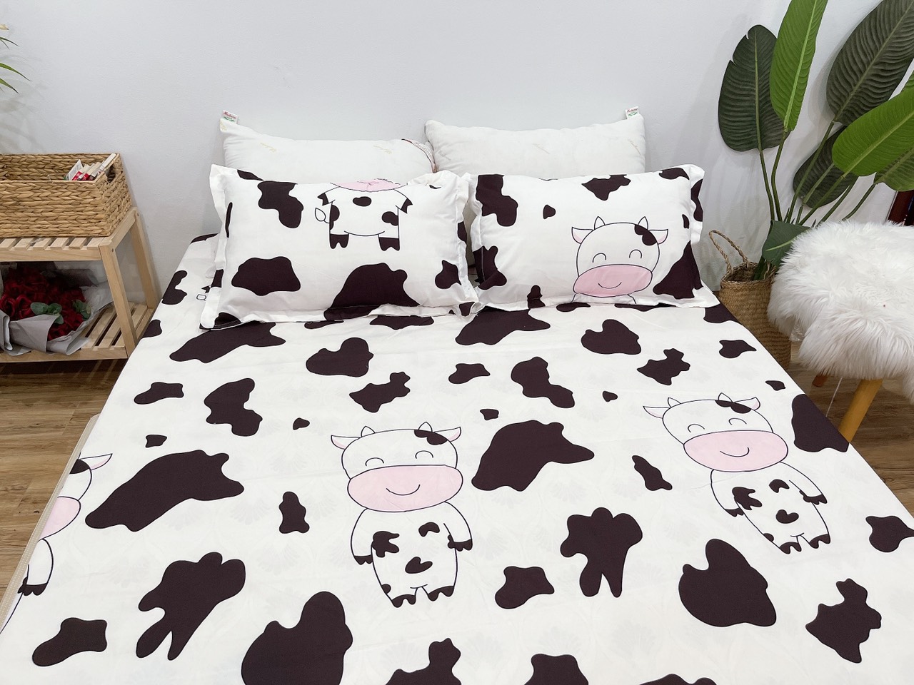 Set Ga Gối Mẫu Bò Sữa Trắng P48