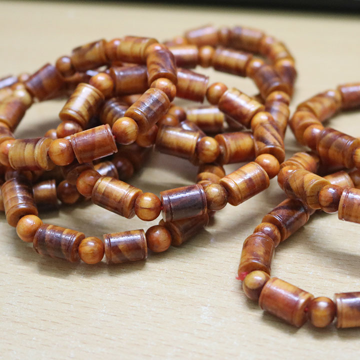 Vòng tay huyết long đốt trúc