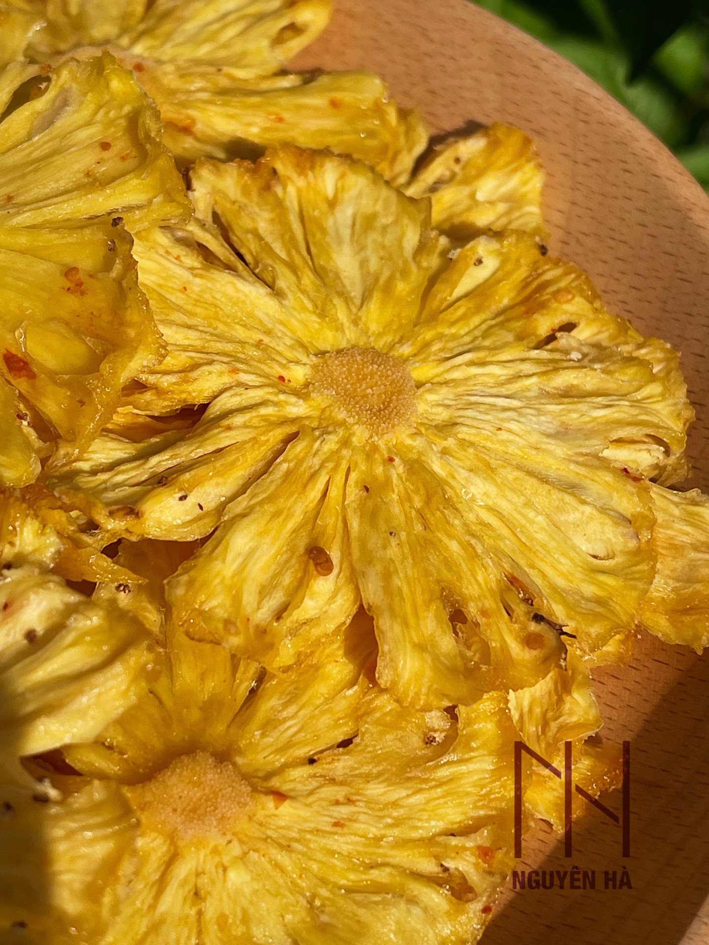 Dứa sấy muối ớt