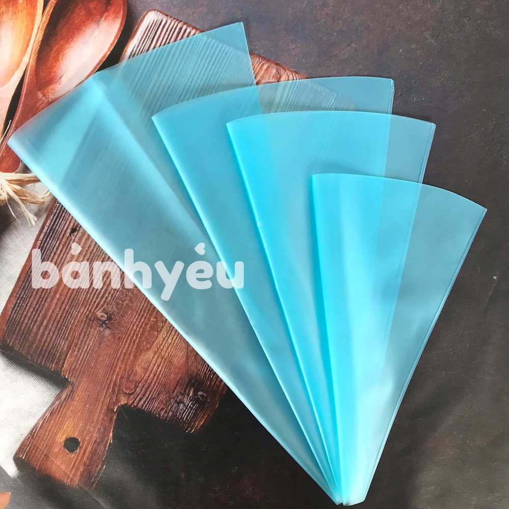 Túi tam giác bắt bông kem Silicon