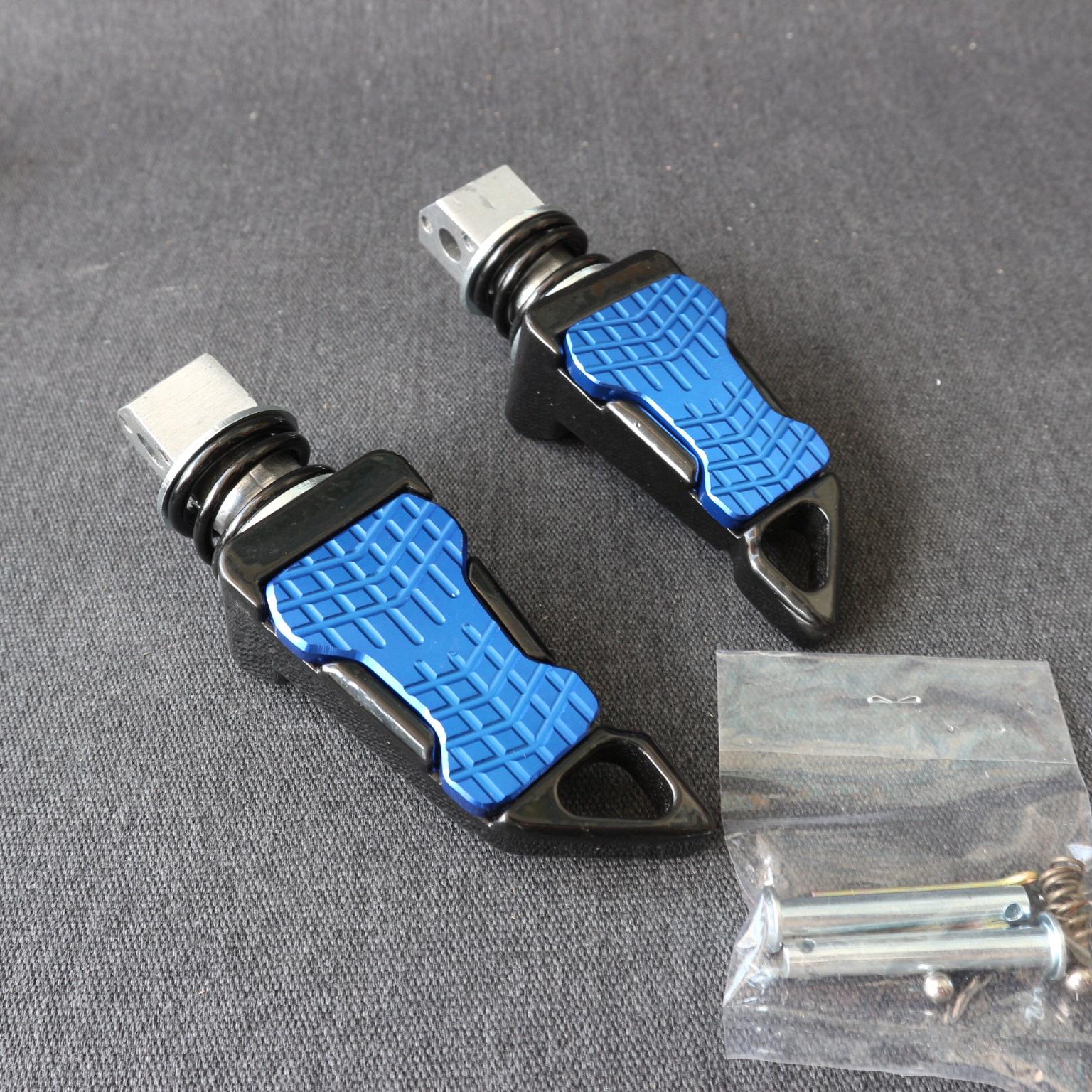 GÁC CHÂN SAU XE VARIO nhôm CNC TRANG TRÍ XE CAO CẤP (MÀU XANH DƯƠNG).