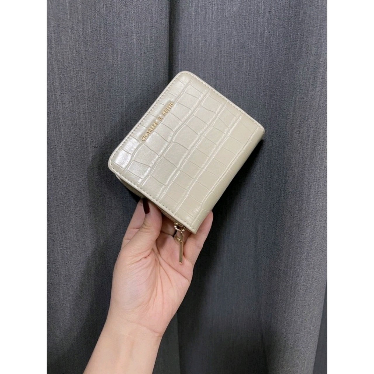 Ví nữ mini CNK vân da rắn khóa kéo size 10-V009
