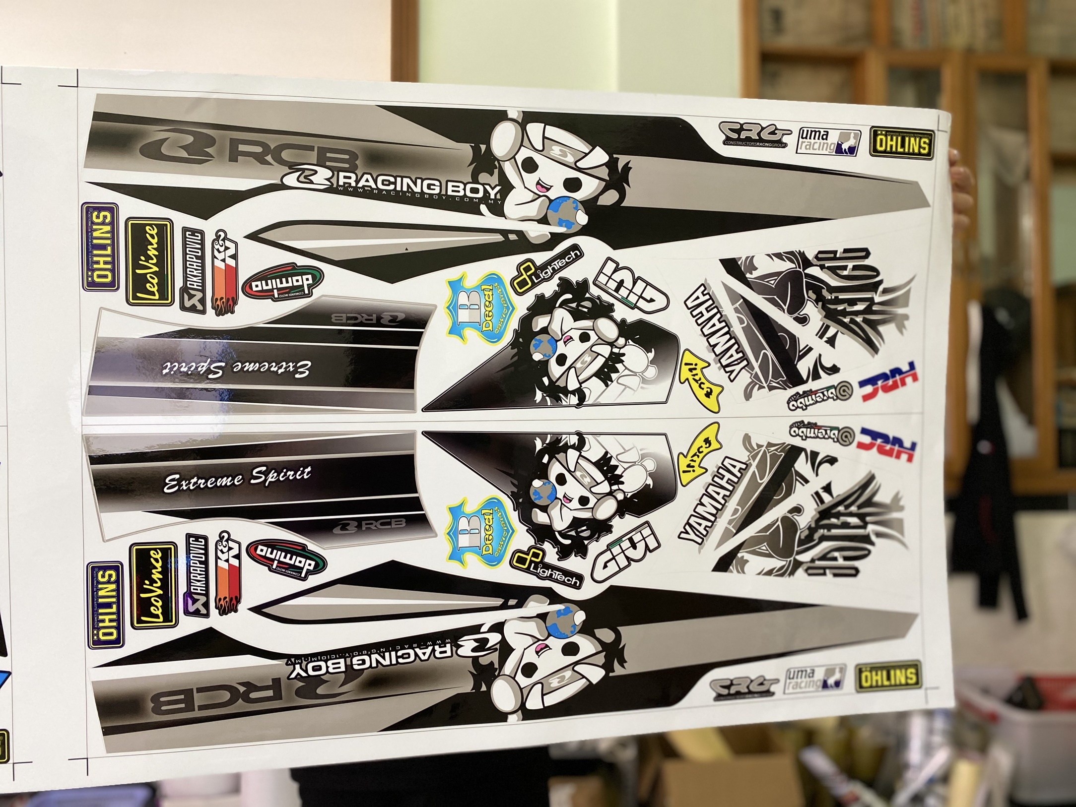 Tem rời sirius racing boy trắng đen