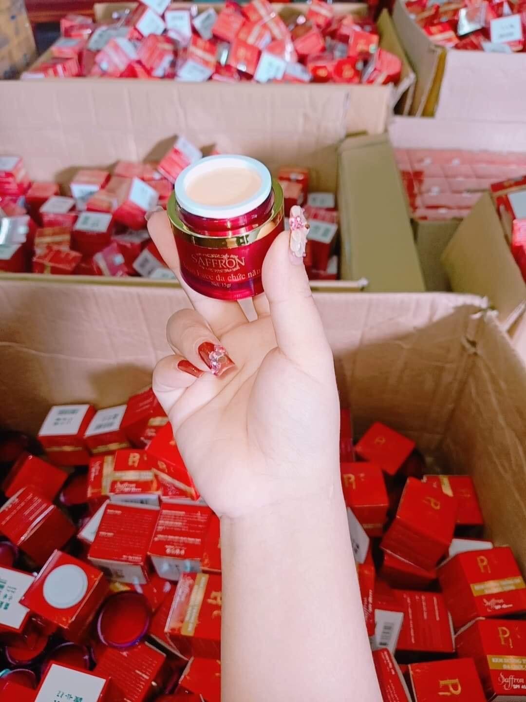 Kem face vip nhuỵ hoa nghệ tây giúp trắng da giảm nám tàn nhang 20g