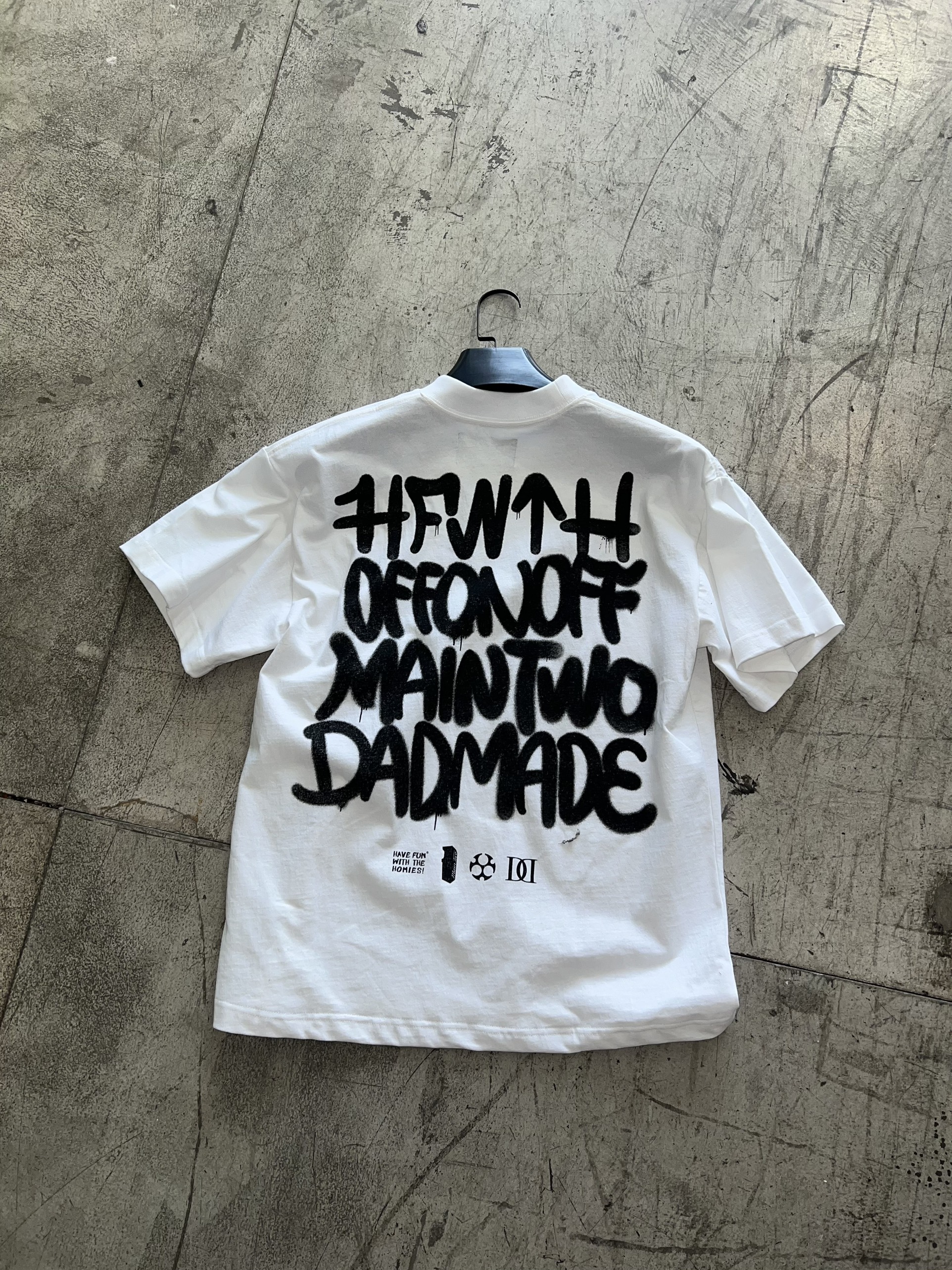 GOOD FRIENDS TSHIRT