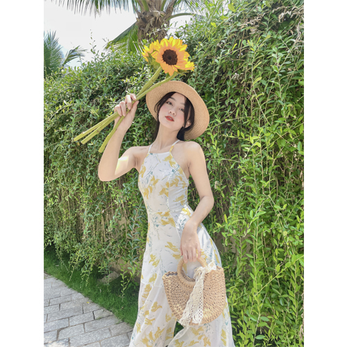 Đầm yếm Tulip Dress Leila Closet
