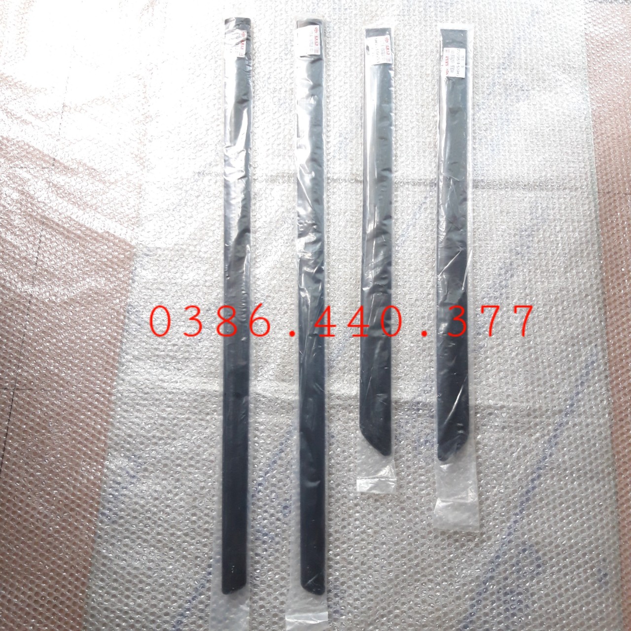 Nẹp cửa Lacetti 04-09 (Có Phân Vế, Giá Bán 1 Chiếc) OEM