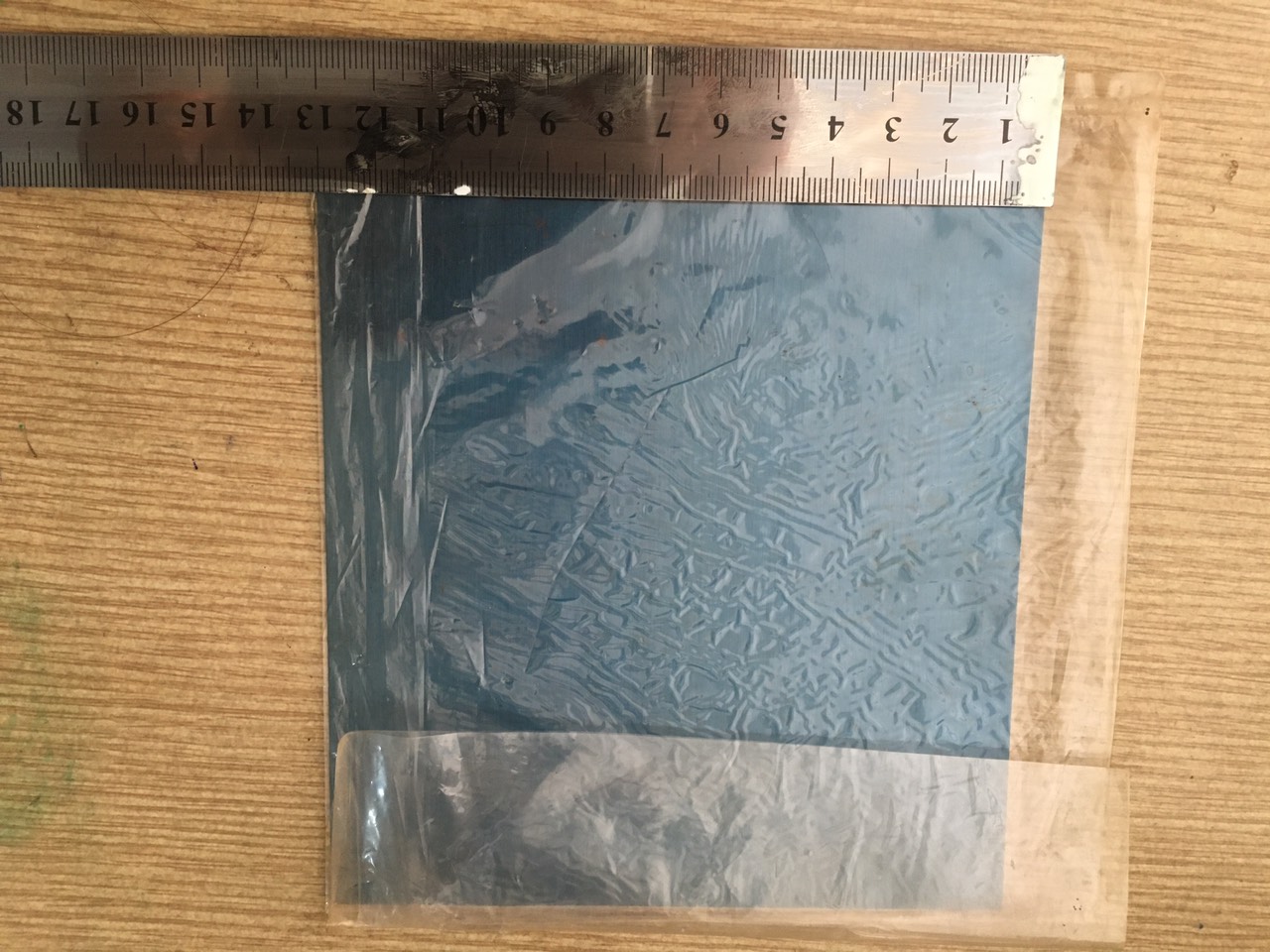 Dao thép trét bột matit kích thước 13x15cm