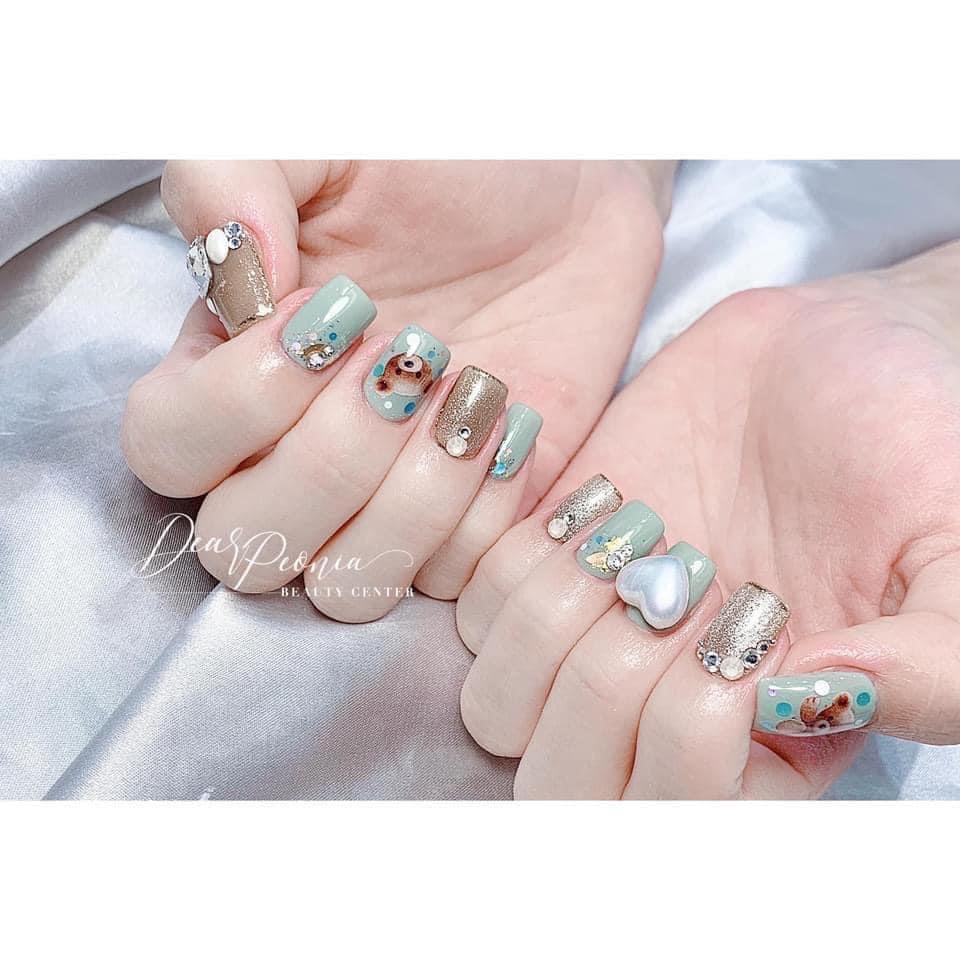 Sticker gấu hot dán móng tay