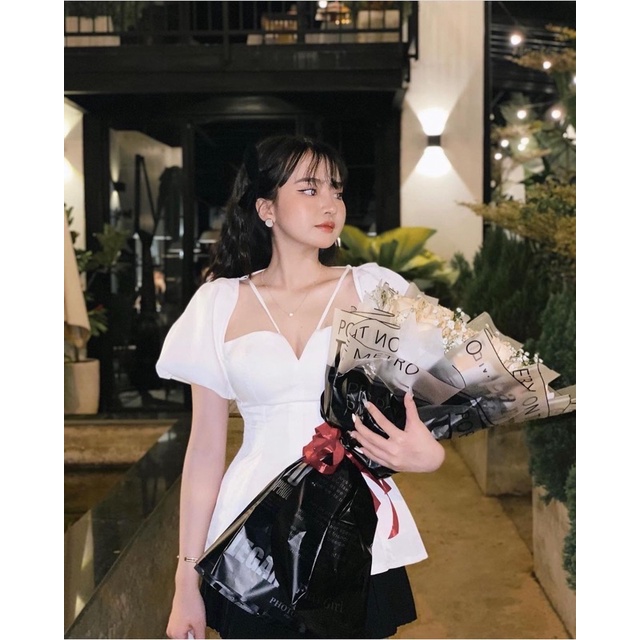 [Mã LAZFASHION42 - giảm 15% đơn từ 349k] Áo Tay Phồng Dây Chéo Thanh lịch - Katie Top