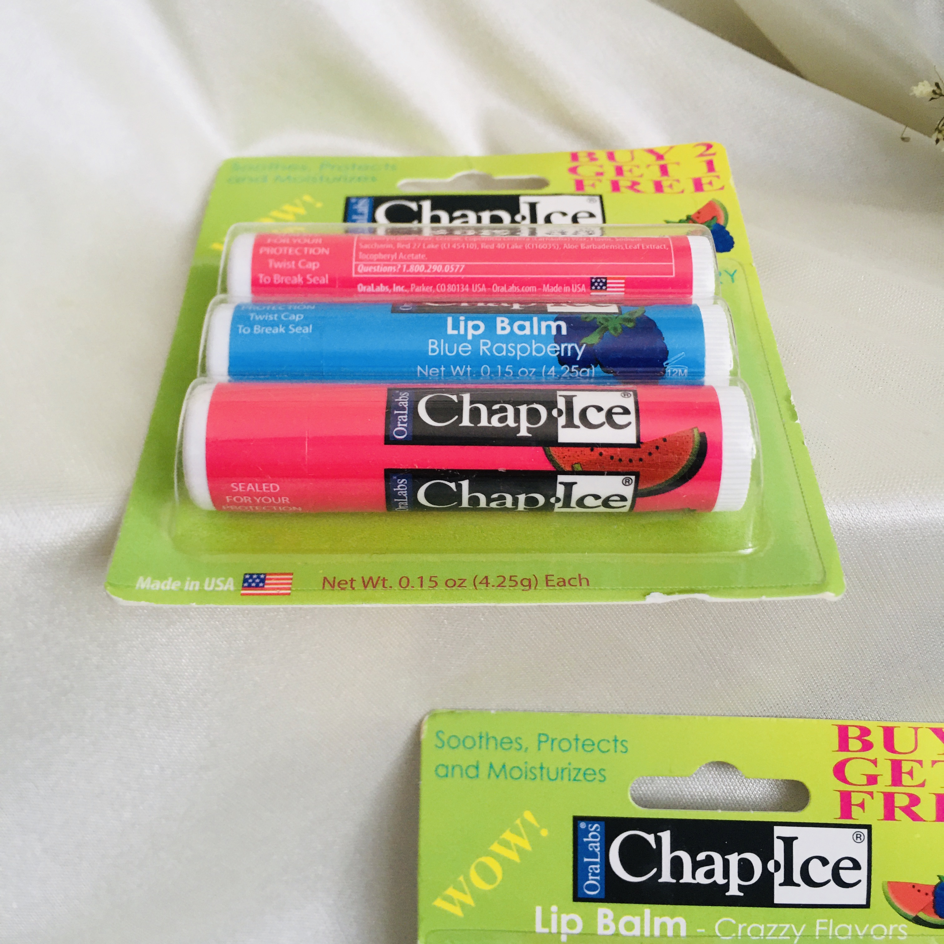 SON DƯỠNG MÔI CHAPICE - MÙI TRÁI CÂY