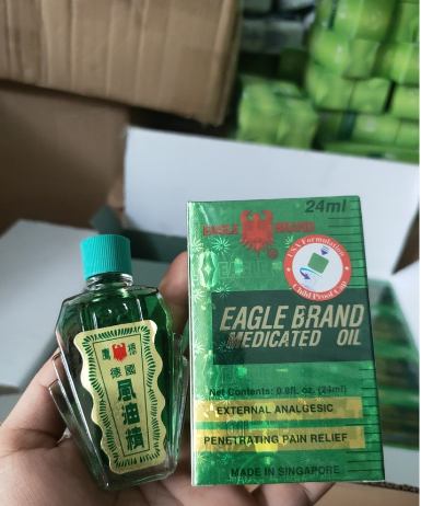 Dầu Gió Xanh sin 2 Nắp Con Ó 24ml.