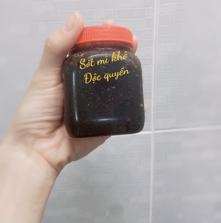 Combo Mì và lá gói + Sốt