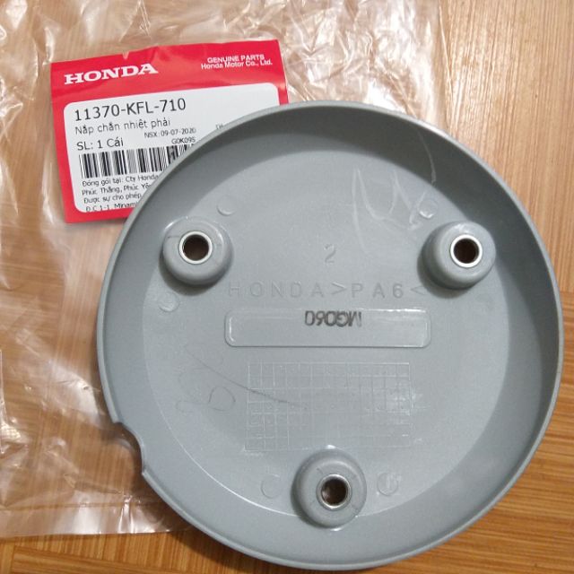 Nắp chắn nhiệt lốc nồi xe DREAM việt. chữ HONDA đen -chính hãng honda -8% phụ tùng xe máy