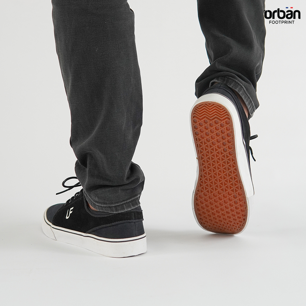 Giày Sneaker nam Urban UM1715 đen
