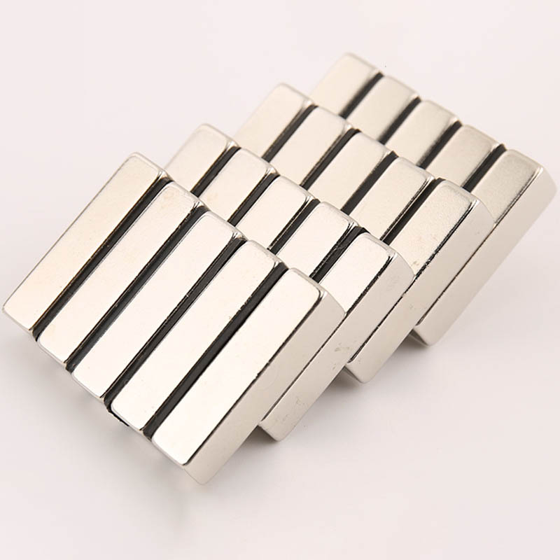 Nam châm đất hiếm 40x10x10mm siêu mạnh