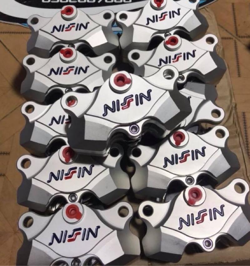 Heo dầu trước Nissin