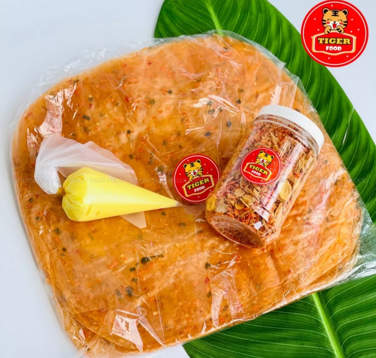 Combo big size 500g bánh tráng dẻo tôm phươi suong, 500g hành phi muối gà lá chanh, 500g bơ