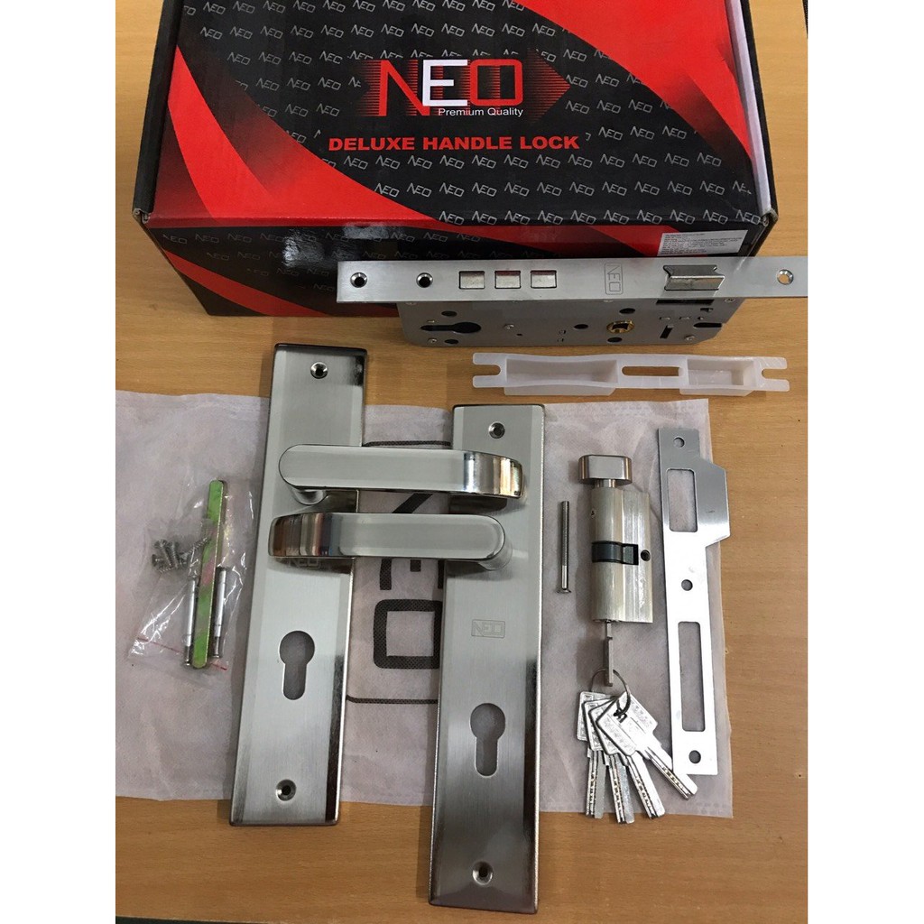 Khoá tay gạt neo dl17-01