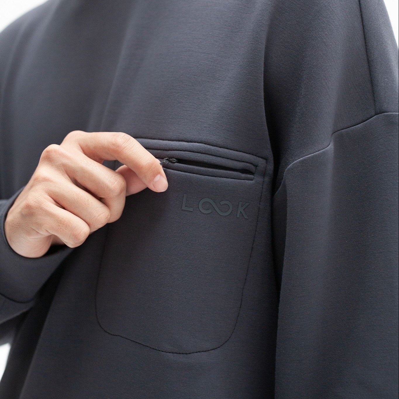 Áo sweater nỉ LOOK Soft Sweater