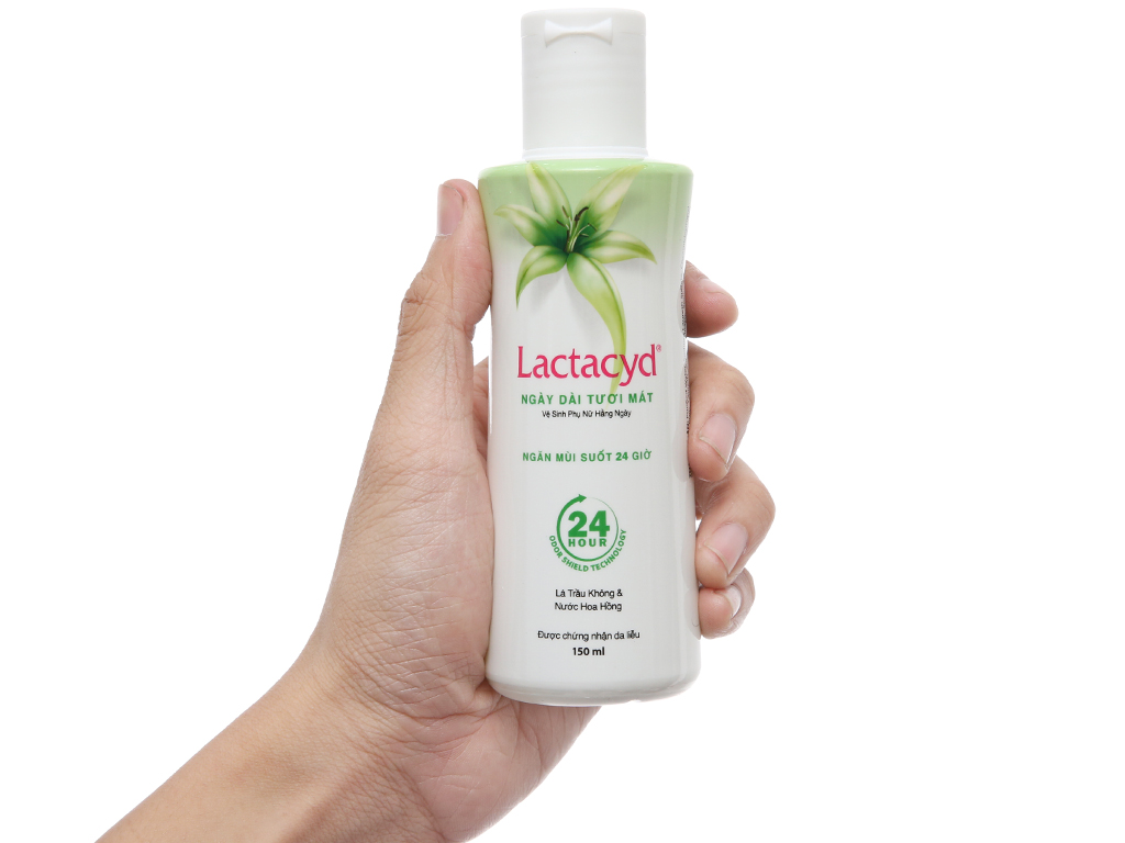 Dung dịch vệ sinh Lactacyd ngày dài tươi mát 150ml