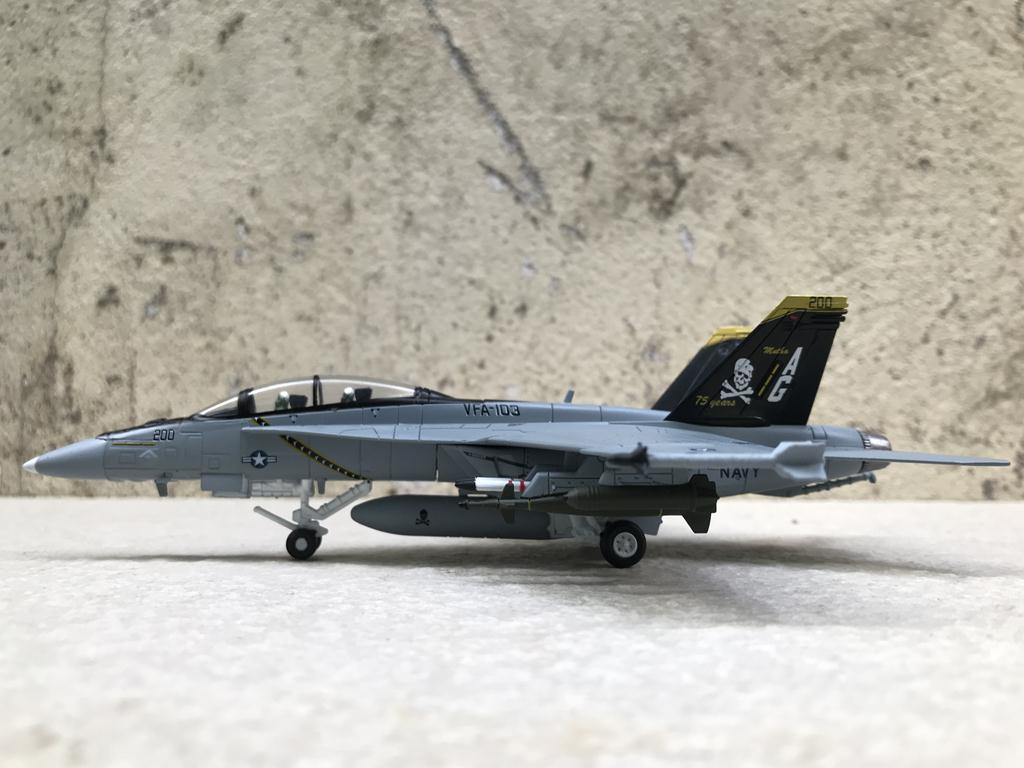 [HCM]Mô hình Máy bay F18 F/A Super Hornet - 1:100
