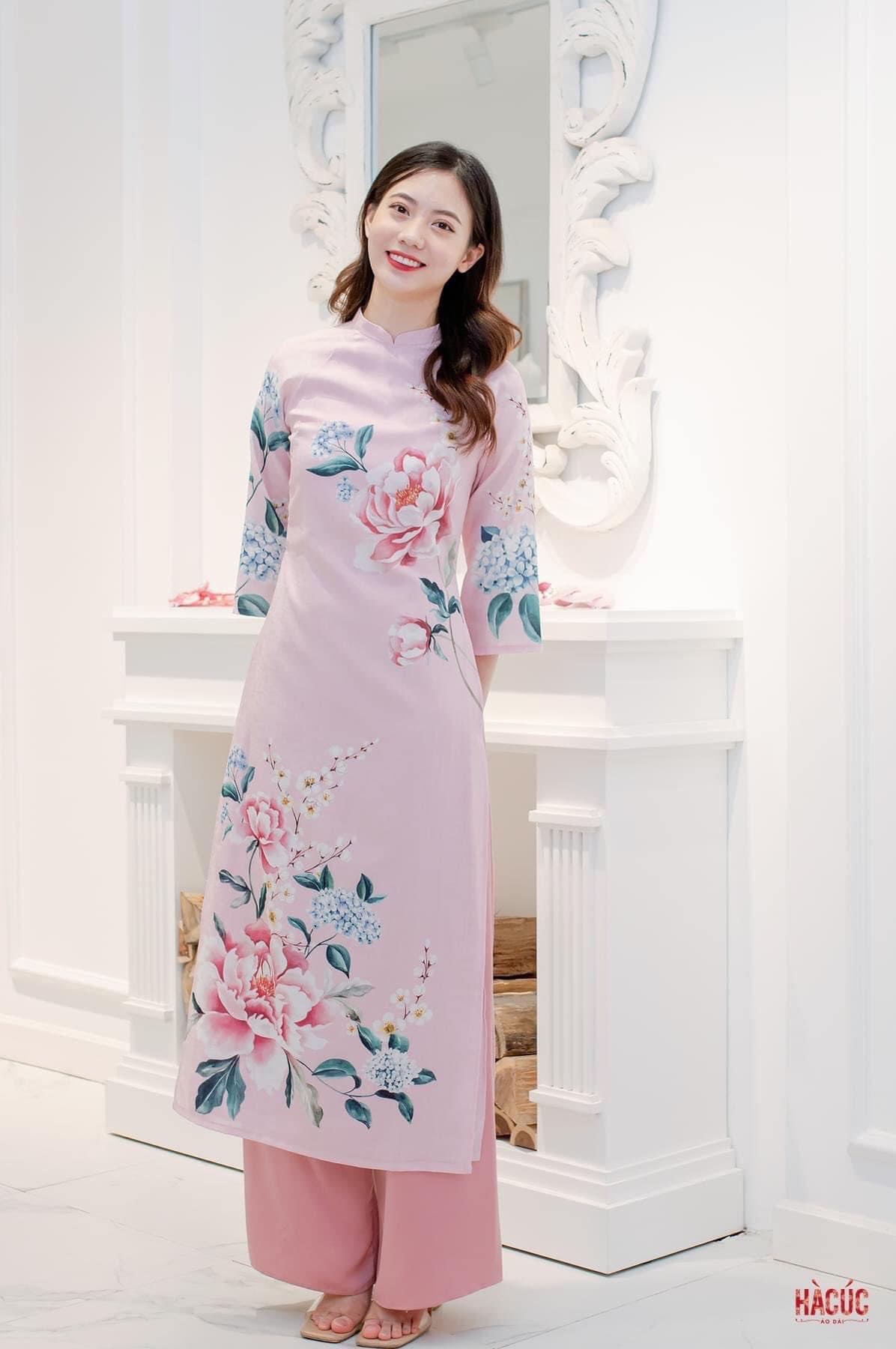 Áo dài lụa gấm mẫu mới