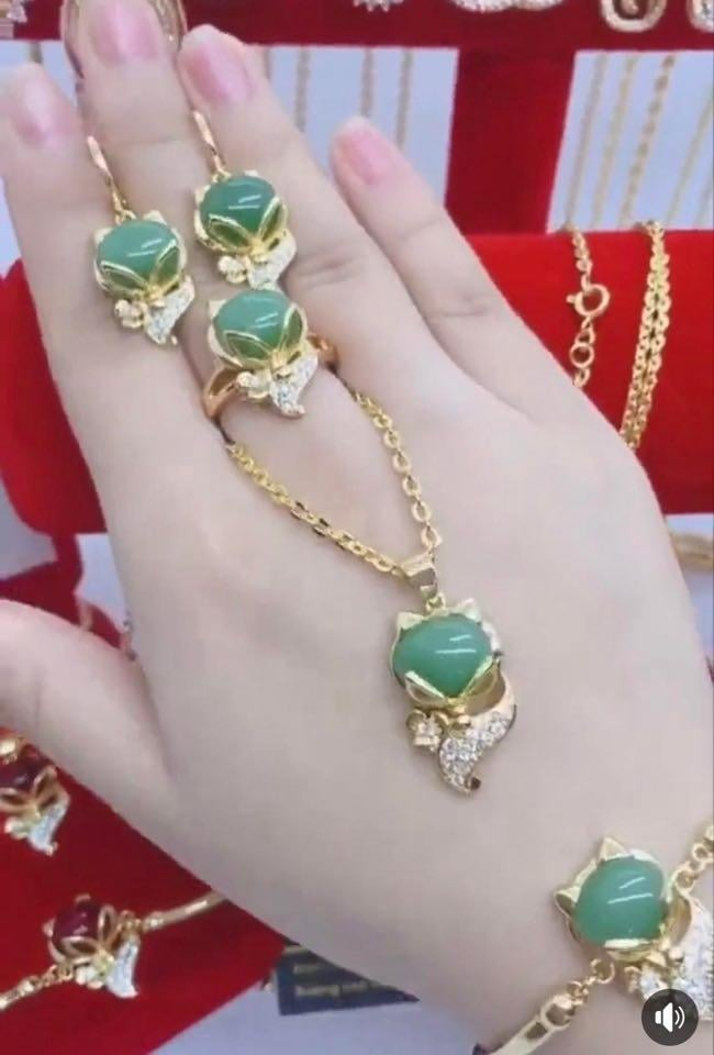 Set Trang sức hồ ly 4 món đủ dây , bông tai, mặt dây và lắc tay Đá xanh xi kim mạ vàng Namoo Jewelry