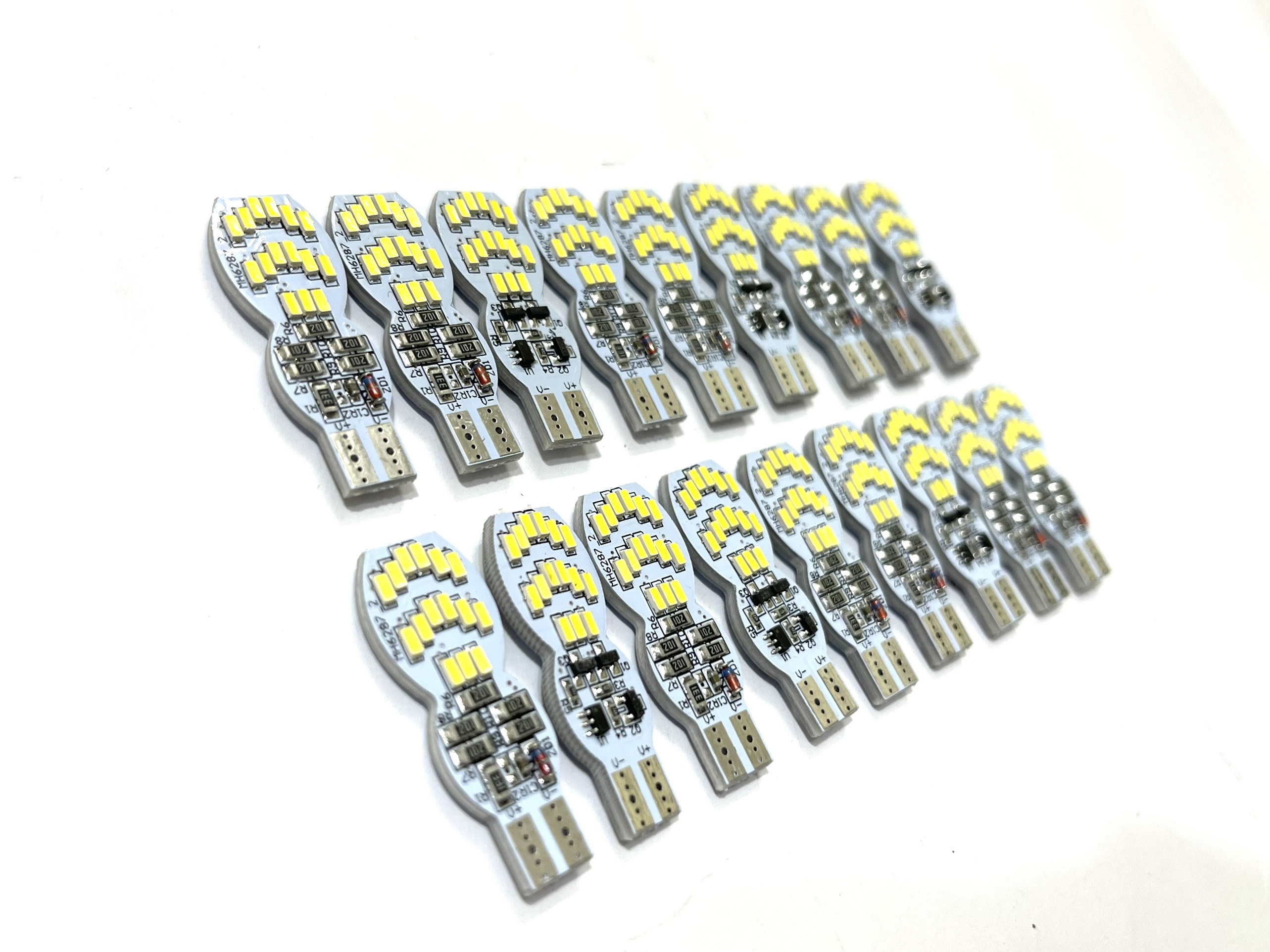 Turn signal T10 flash Audi blink Chase mounted wave, Sirius, ex135, winner V1..