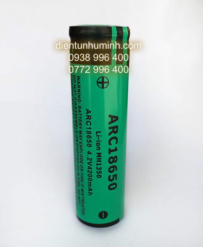 [HCM]Pin sạc 3.7V  4.2V ARC18650 4200mAh ( Đầu bằng ) Cao Cấp