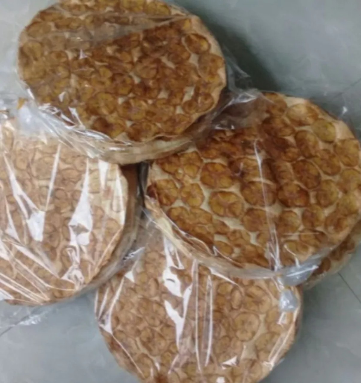 Bánh tráng chuối nướng
