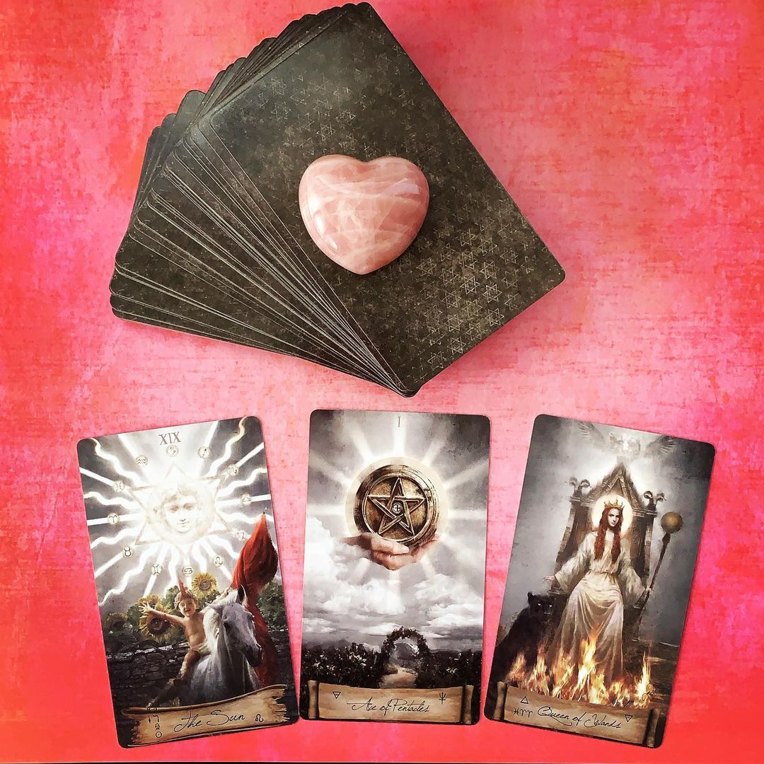 Heaven and Earth Tarot Kit