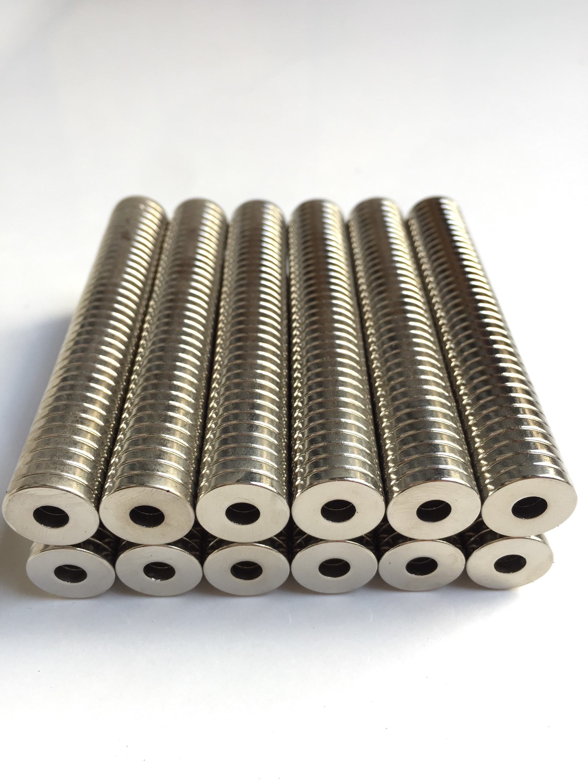 [HCM]Viên Nam Châm Đất Hiếm Ø 14x2mm lỗ M4 ( Từ Tính Hút Cực Mạnh ) Mã N38