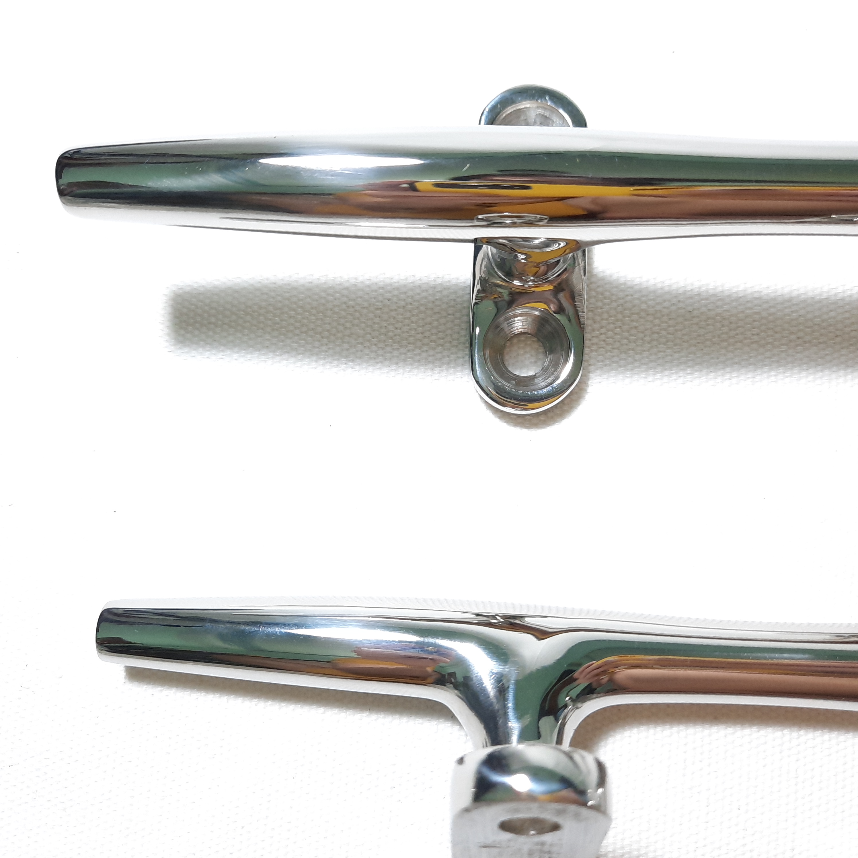 Cọc bích Cano 20cm