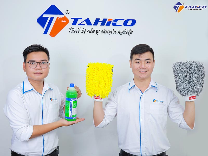 Dung dịch rửa xe có chạm Tenzi – Shampo Neutro 1 lít