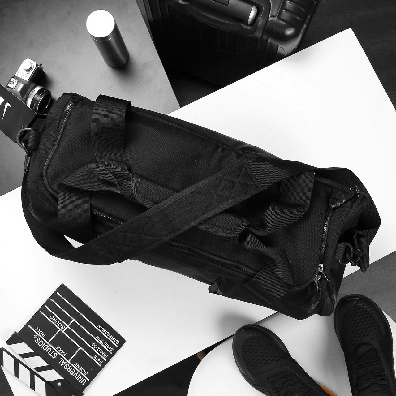 Túi trống du lịch, thể thao Nike.