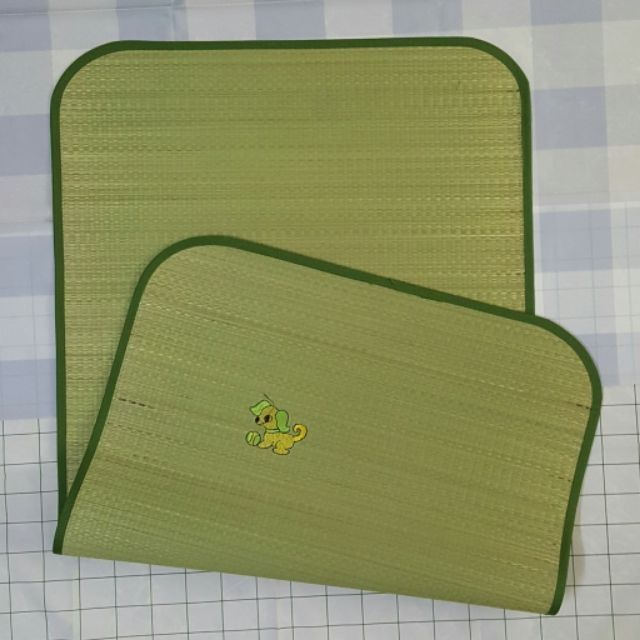 Chiếu cói loại to cho bé kích thước 60X100cm