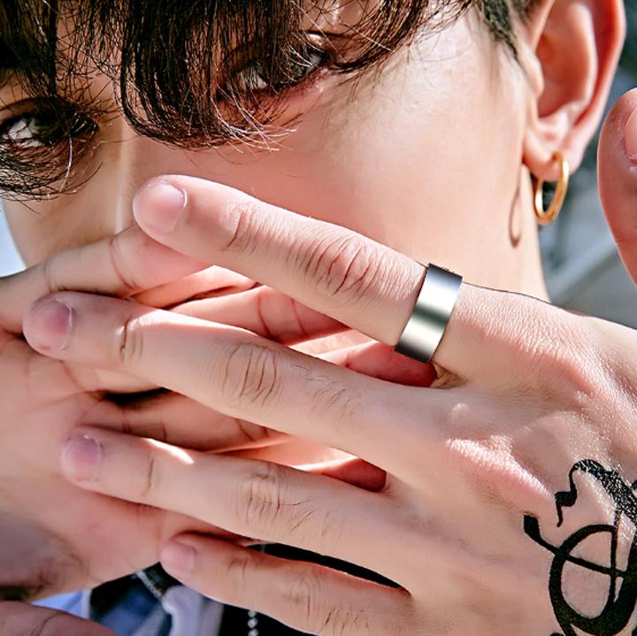 NHẪN INOX TRƠN BẢNG 8MM PHONG CÁCH HÀN QUỐC N645 đẹp, không đen - tặng hộp đựng xinh xắn